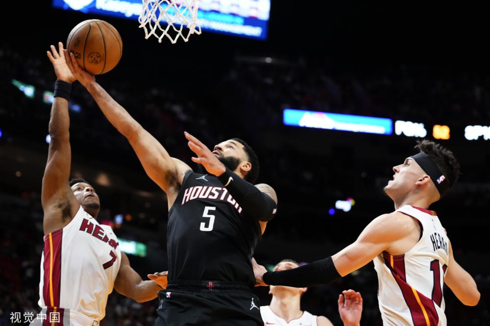 广场致敬 广场致敬